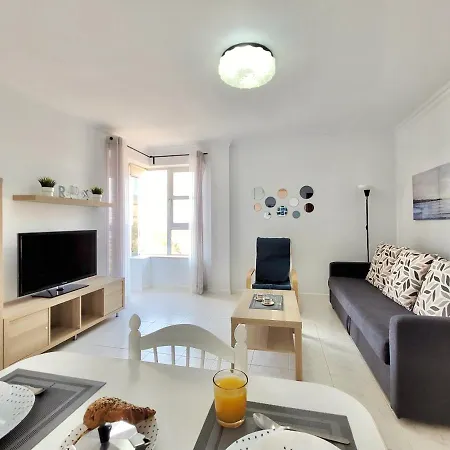 Arena Beach Apartment *